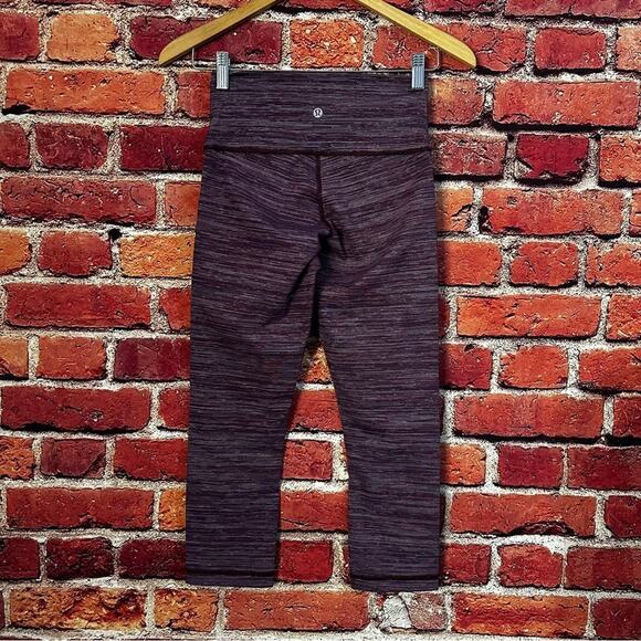 Lululemon Capri leggings - Picture 4 of 9